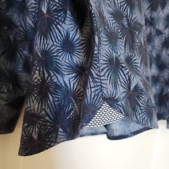 Ted Baker London Men's blue button up palm pattern blue shirt 5 (XL) - Picture 3 of 7